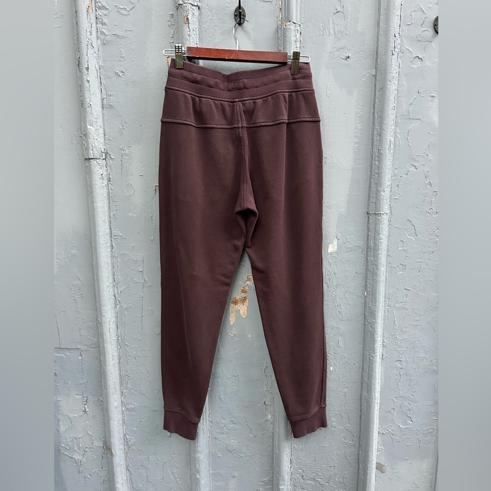 Lululemon Warm Down Jogger, size 4 - Picture 5 of 10